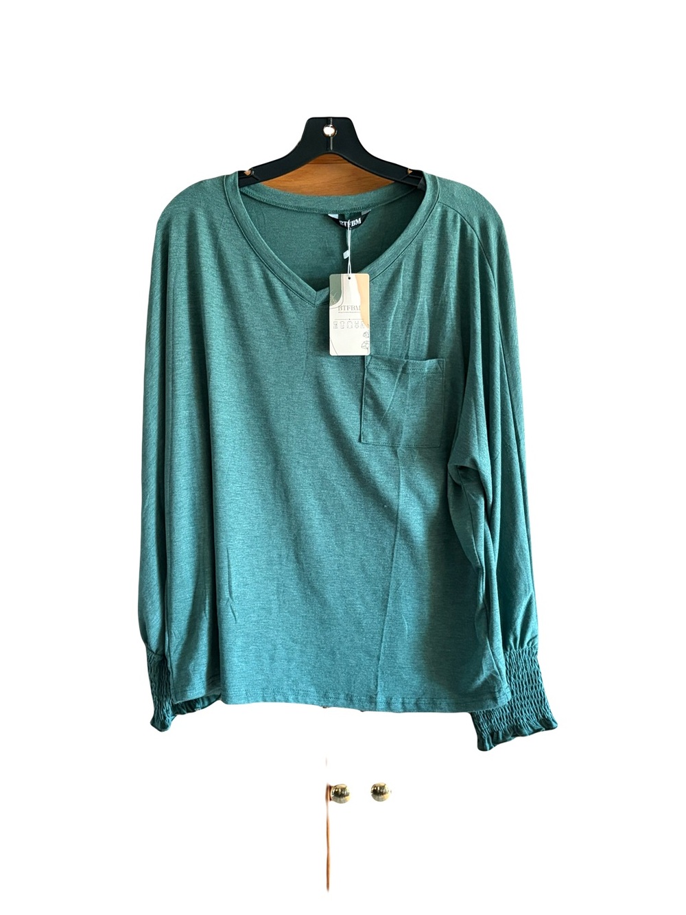 BTFBM NEW GREEN Long Sleeve V-Neck Top with chest Pocket size large